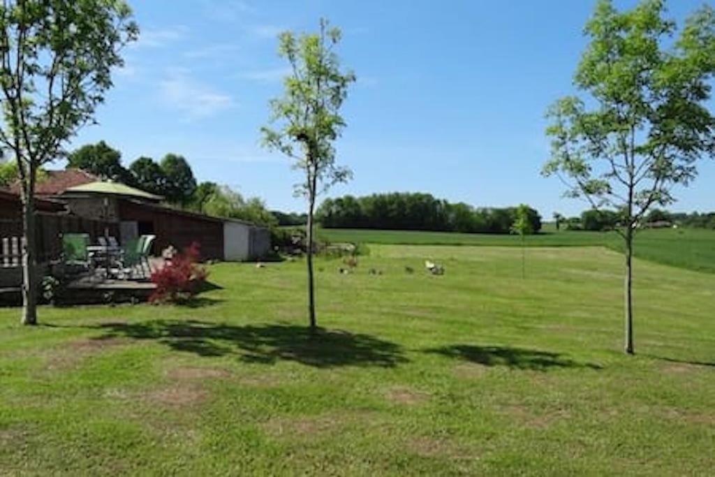 Les Verges Gites Exideuil-sur-Vienne Exterior photo